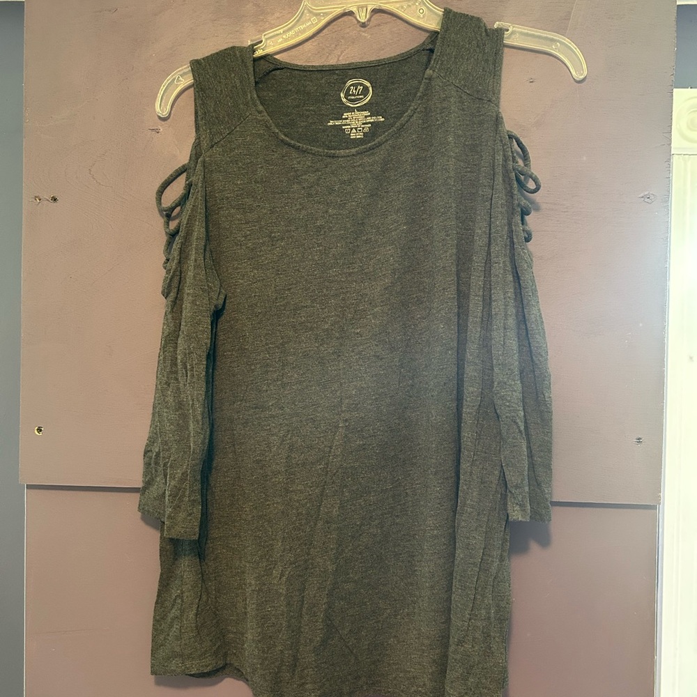 Maurices Gray Cold Shoulder Top large